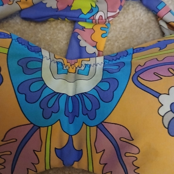 Trina turk bikini Top Size 6 Multicolo Hipster.  FL - Picture 3 of 6